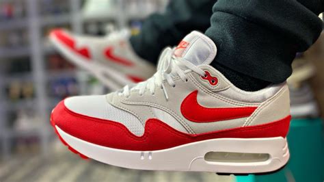 nike air max universal red